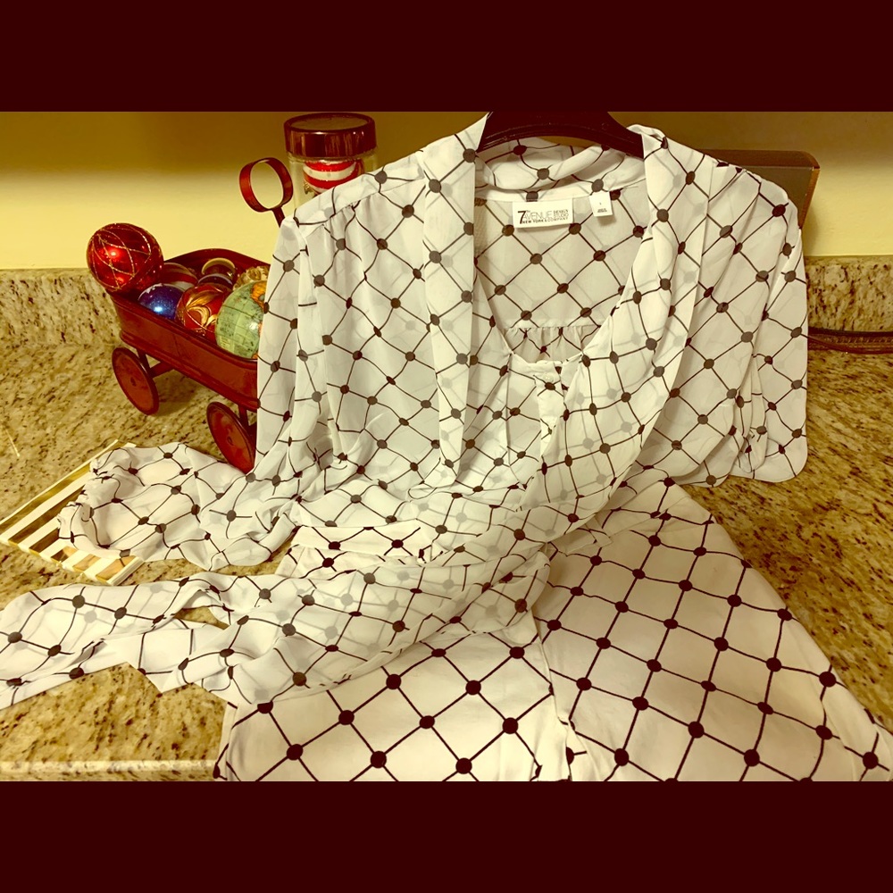 NewYork&Co lg shirt, sz6 pant